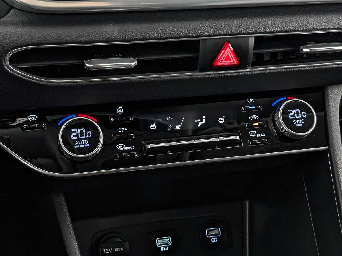 Купить Hyundai Sonata с пробегом. Фото: #18