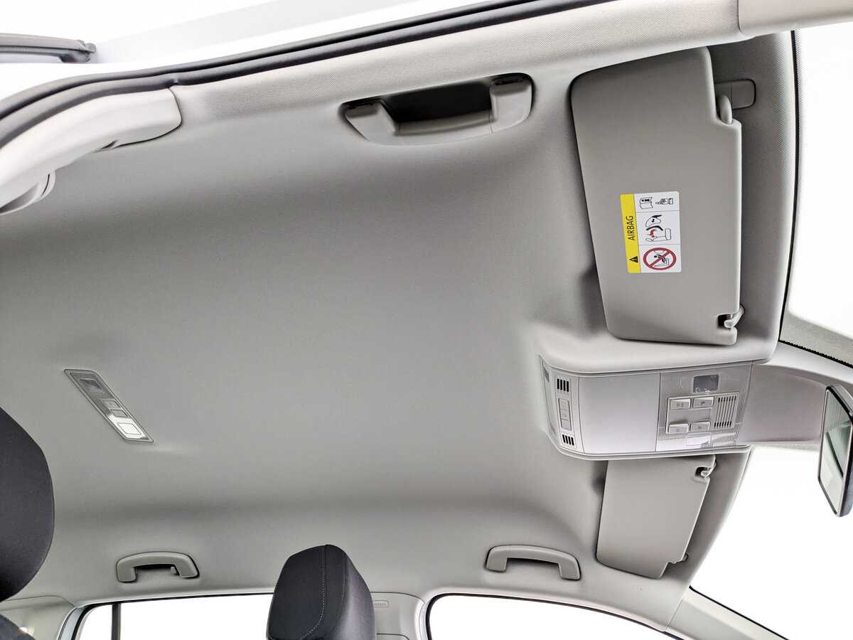 Купить Volkswagen Tiguan с пробегом. Фото: #21