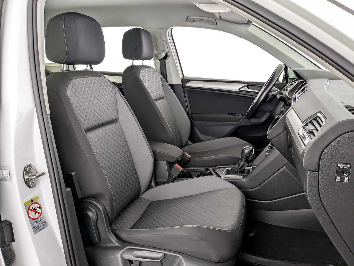 Купить Volkswagen Tiguan с пробегом. Фото: #22