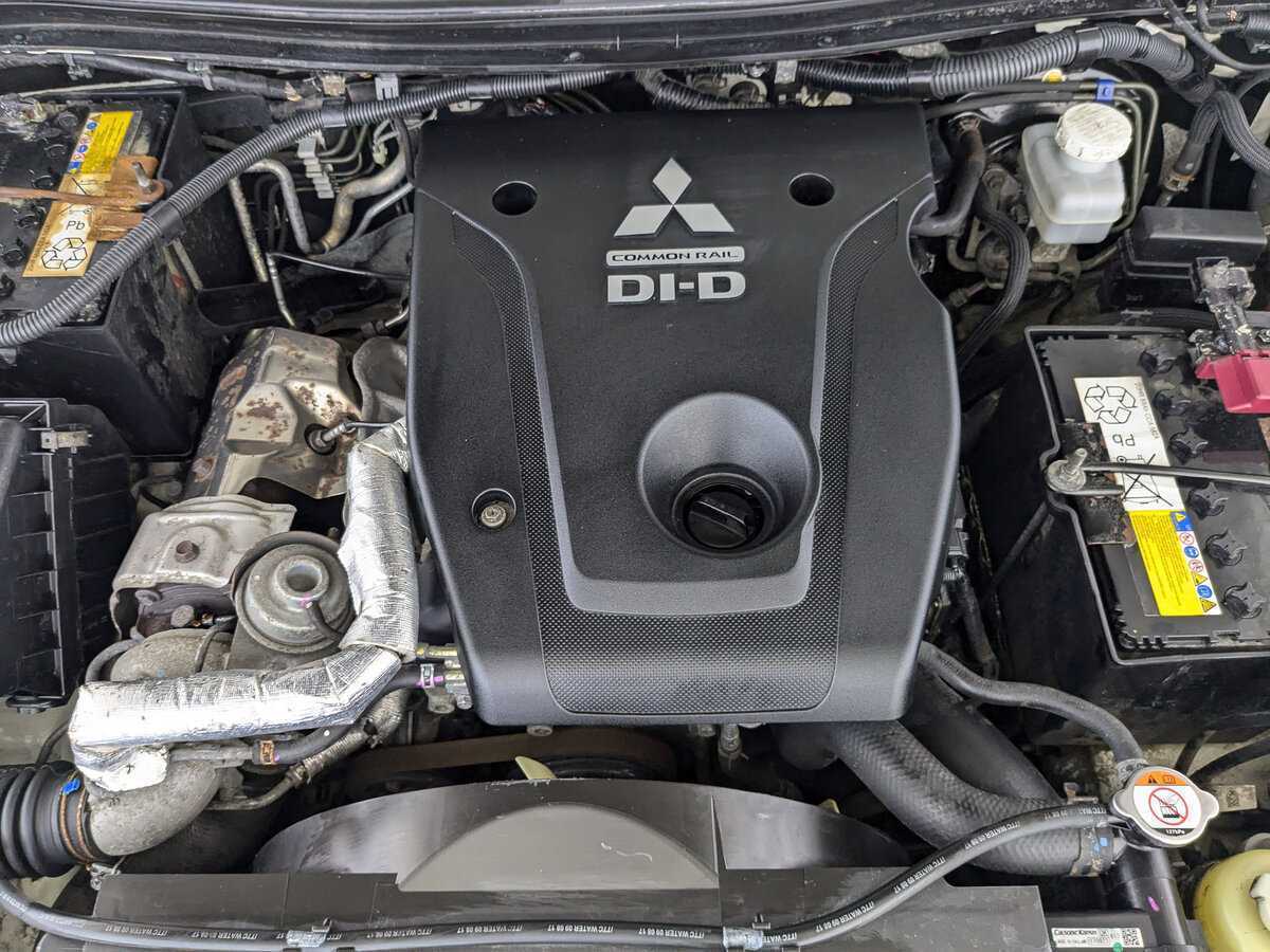 Купить Mitsubishi Pajero Sport с пробегом. Фото: #8