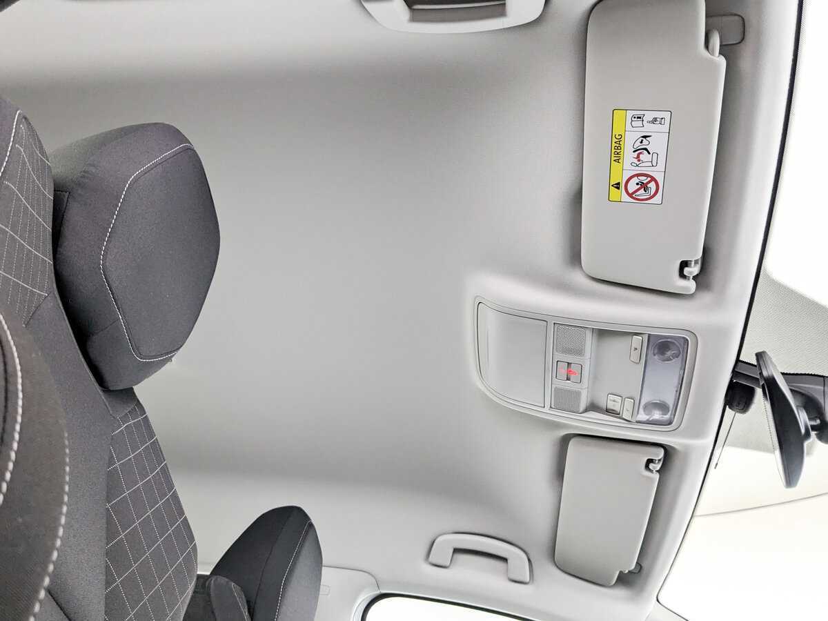 Купить Skoda Karoq с пробегом. Фото: #21