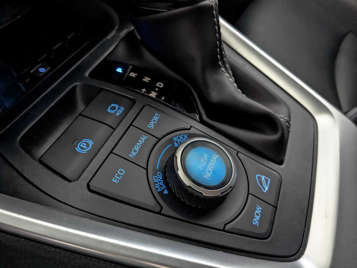 Купить Toyota RAV4 с пробегом. Фото: #25