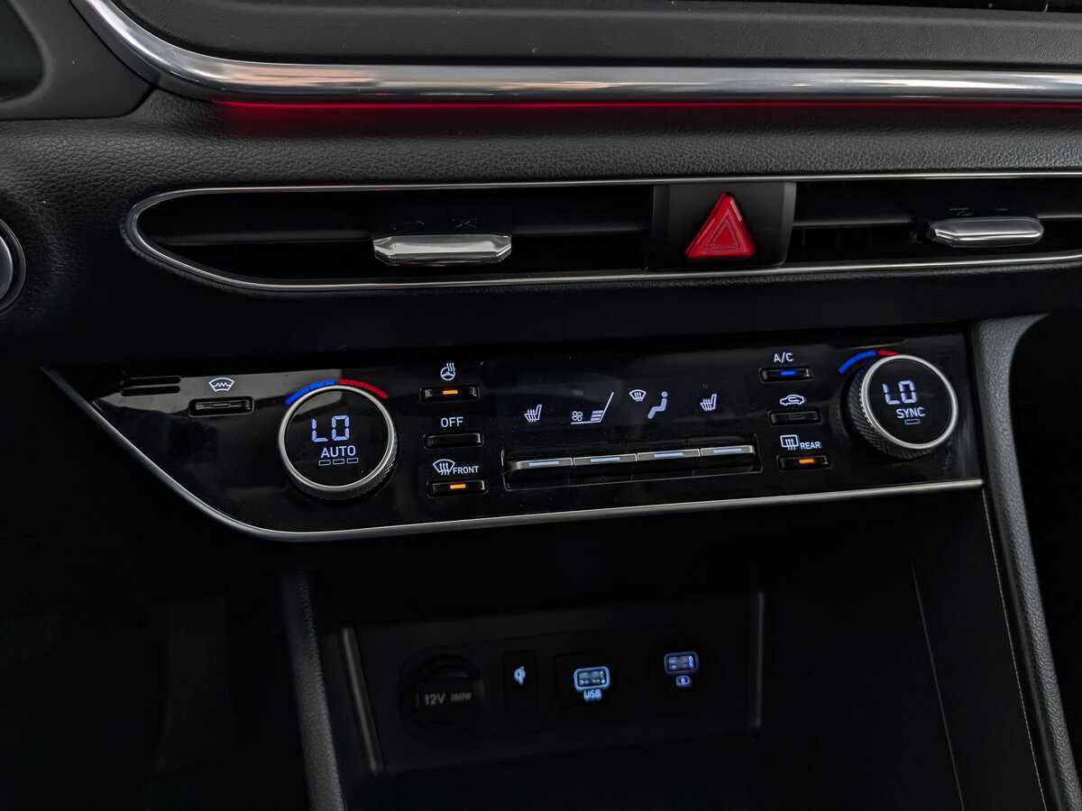 Купить Hyundai Sonata с пробегом. Фото: #20