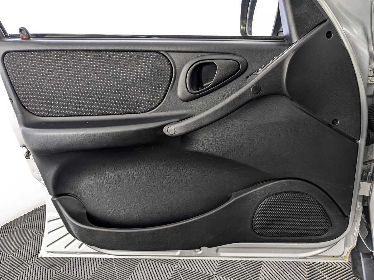 Купить Lada (ВАЗ) Niva с пробегом. Фото: #16