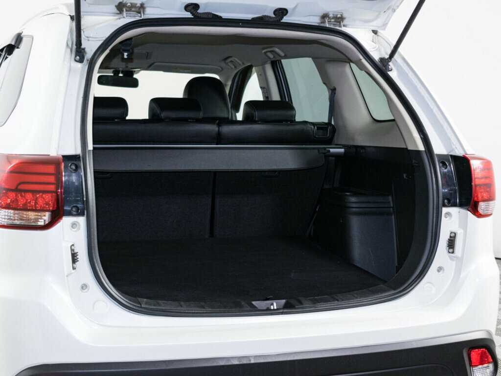 Продажа Б/У Митсубиши Оутлэндер. Фото: #6