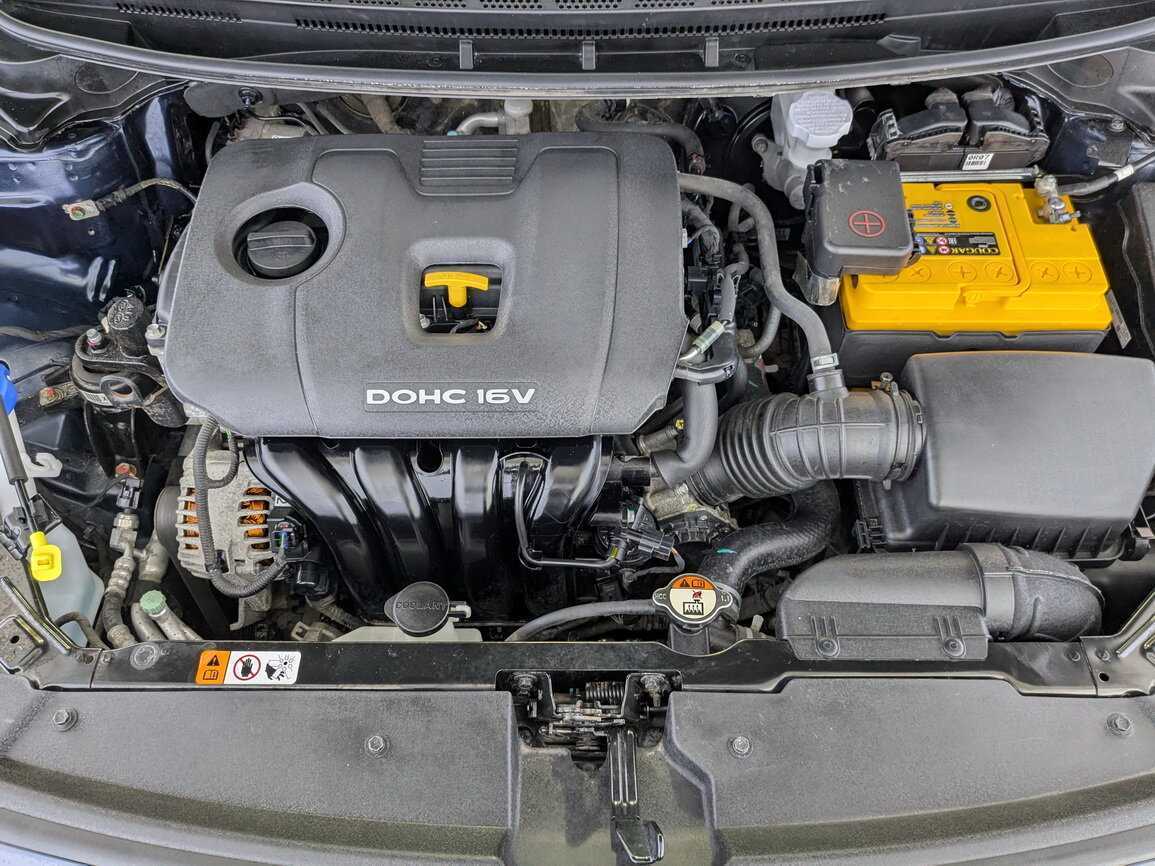 Купить Kia Cerato с пробегом. Фото: #10