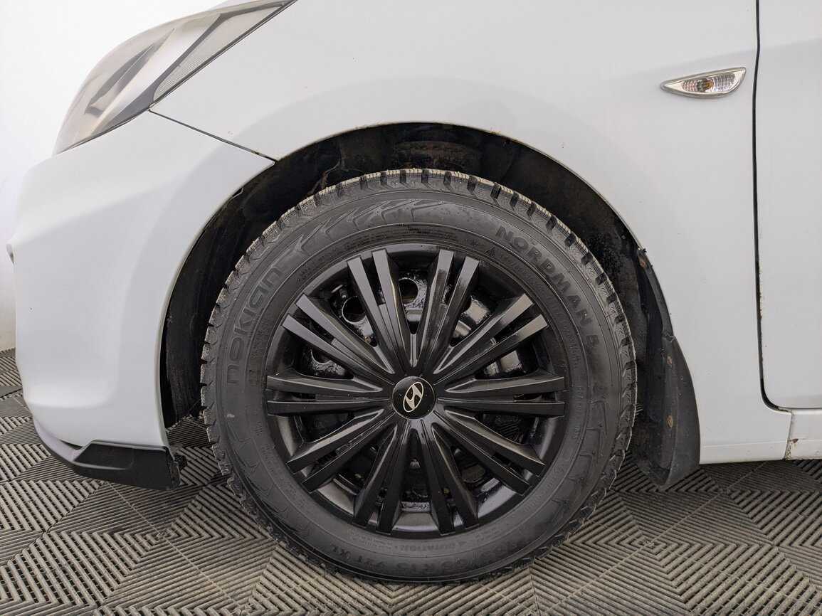 Купить Hyundai Solaris с пробегом. Фото: #12