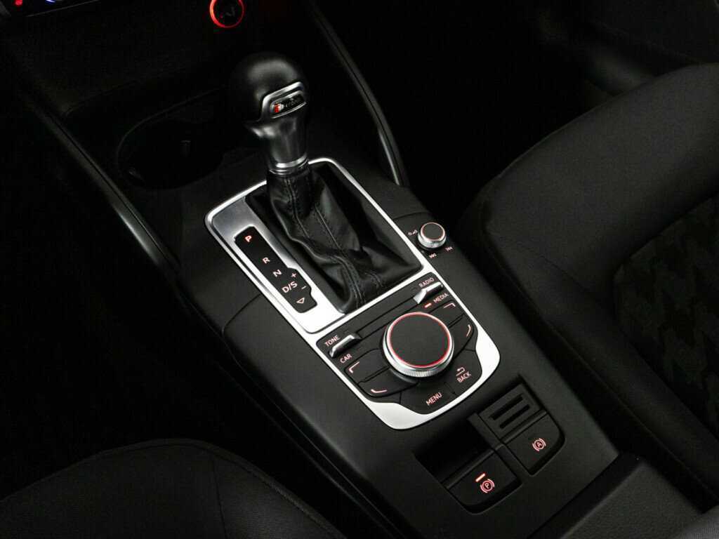 Купить Audi A3 с пробегом. Фото: #16