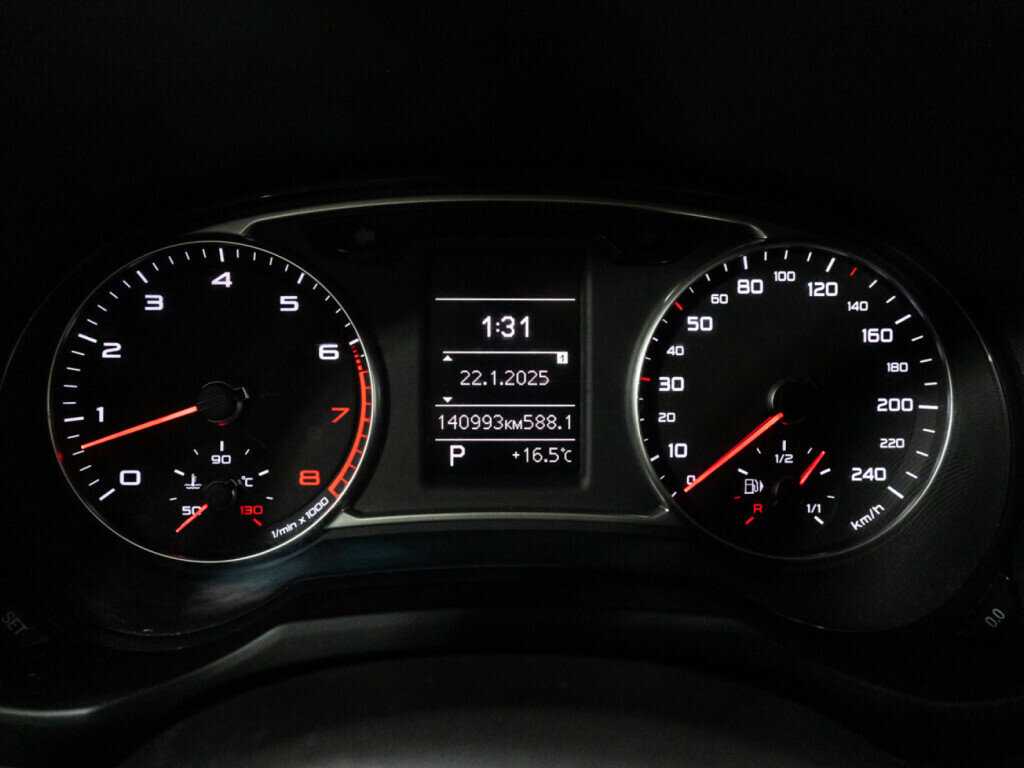 Купить Audi A1 с пробегом. Фото: #11