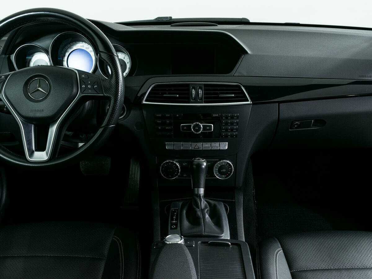 Купить Mercedes-Benz C-Класс с пробегом. Фото: #8