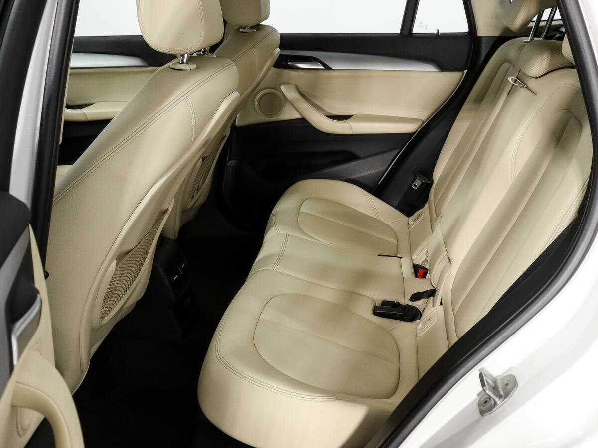 Купить BMW X1 с пробегом. Фото: #9