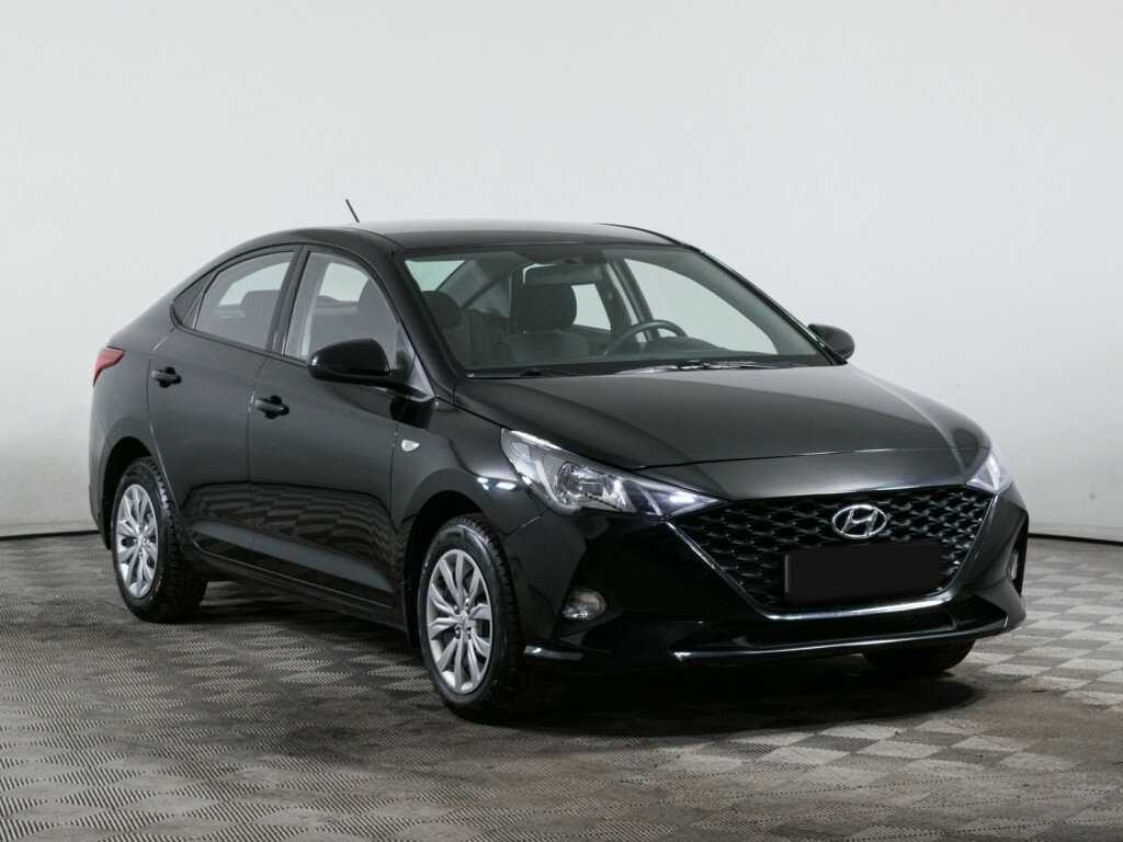 Купить Hyundai Solaris с пробегом. Фото: #2