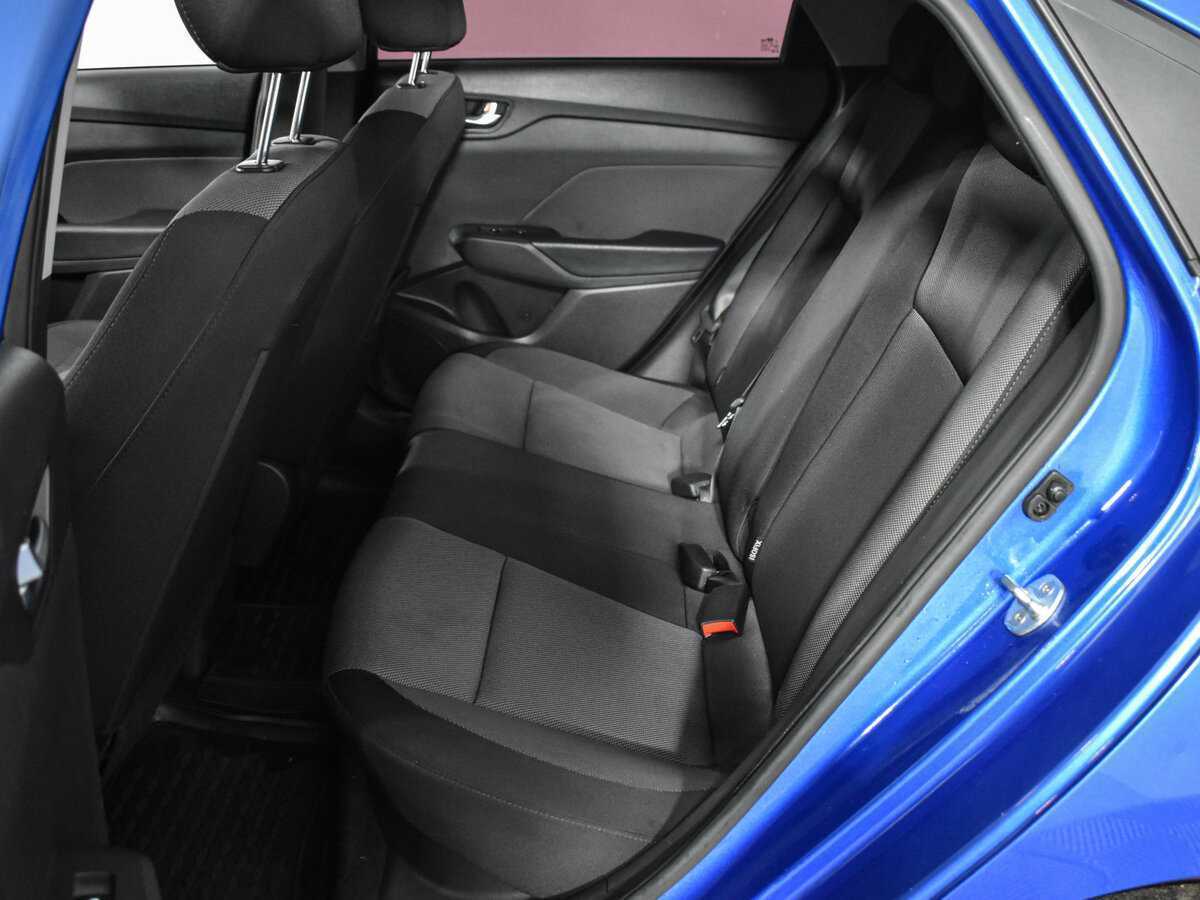 Купить Hyundai Solaris с пробегом. Фото: #9