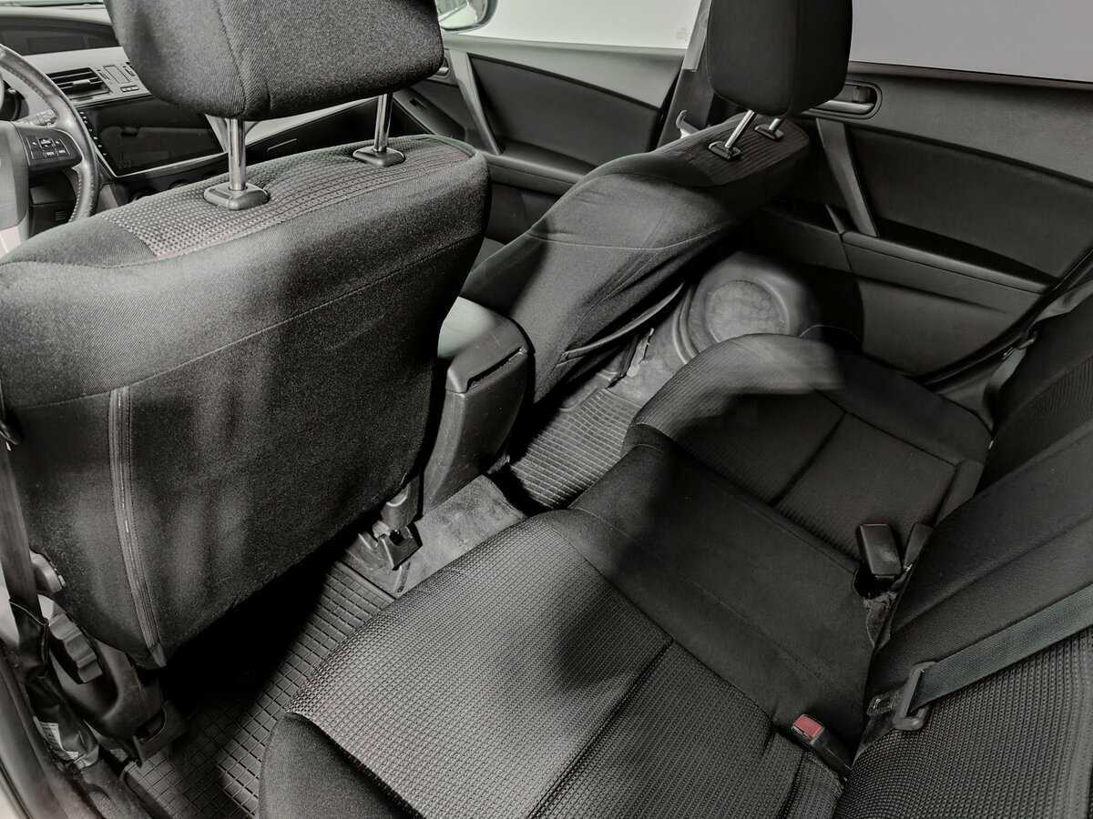 Купить Mazda 3 с пробегом. Фото: #13