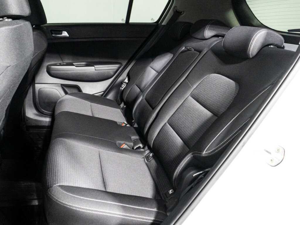 Купить Kia Sportage с пробегом. Фото: #9