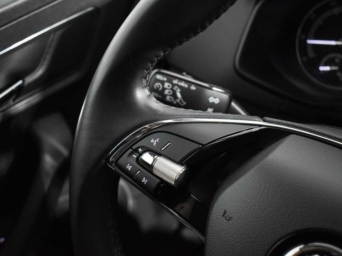 Купить Skoda Karoq с пробегом. Фото: #16