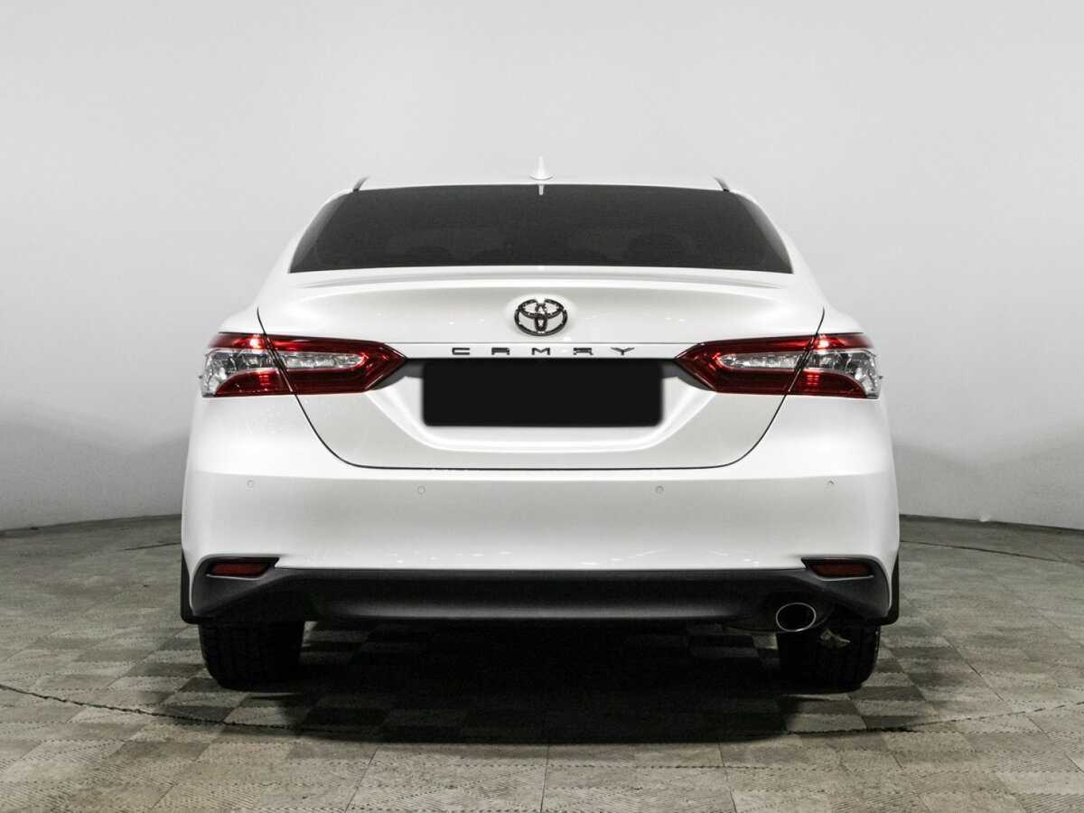 Купить Toyota Camry с пробегом. Фото: #4