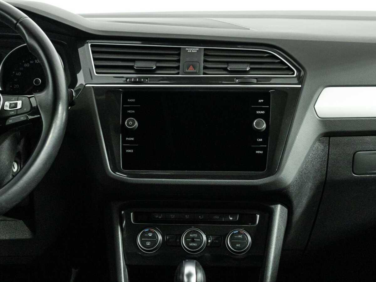 Купить Volkswagen Tiguan с пробегом. Фото: #13