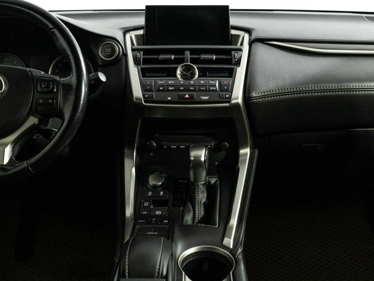Купить Lexus NX с пробегом. Фото: #13