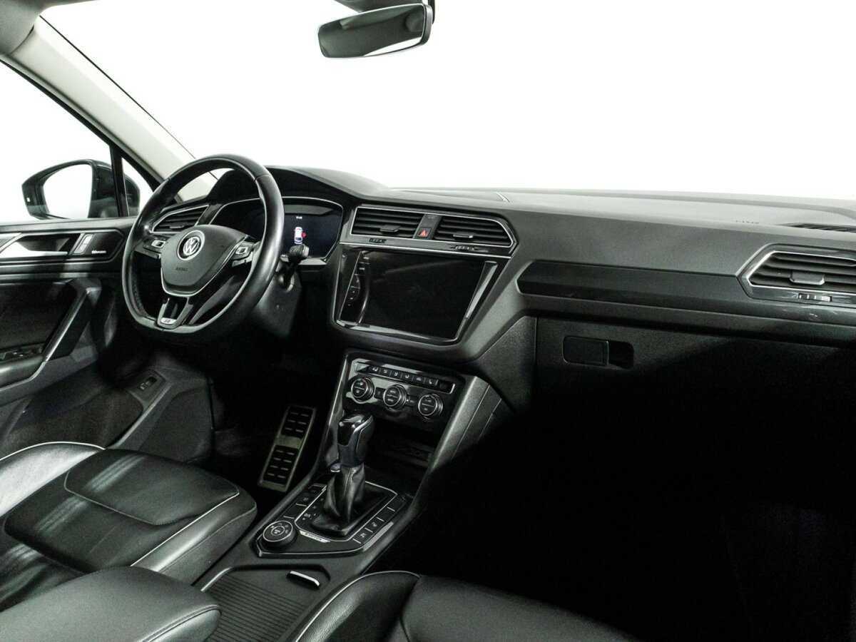 Купить Volkswagen Tiguan с пробегом. Фото: #8