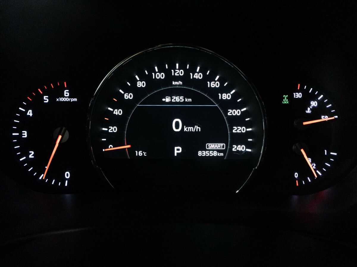 Купить Kia Sorento с пробегом. Фото: #11