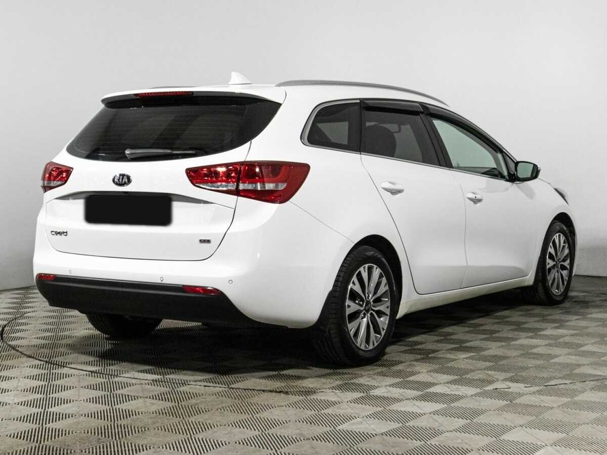 Купить Kia Ceed с пробегом. Фото: #4