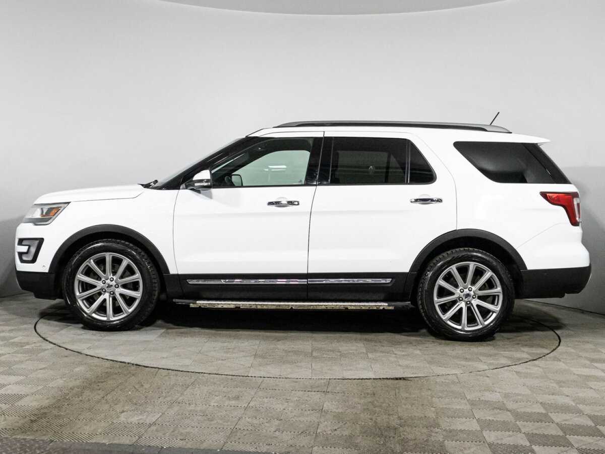 Купить Ford Explorer с пробегом. Фото: #7