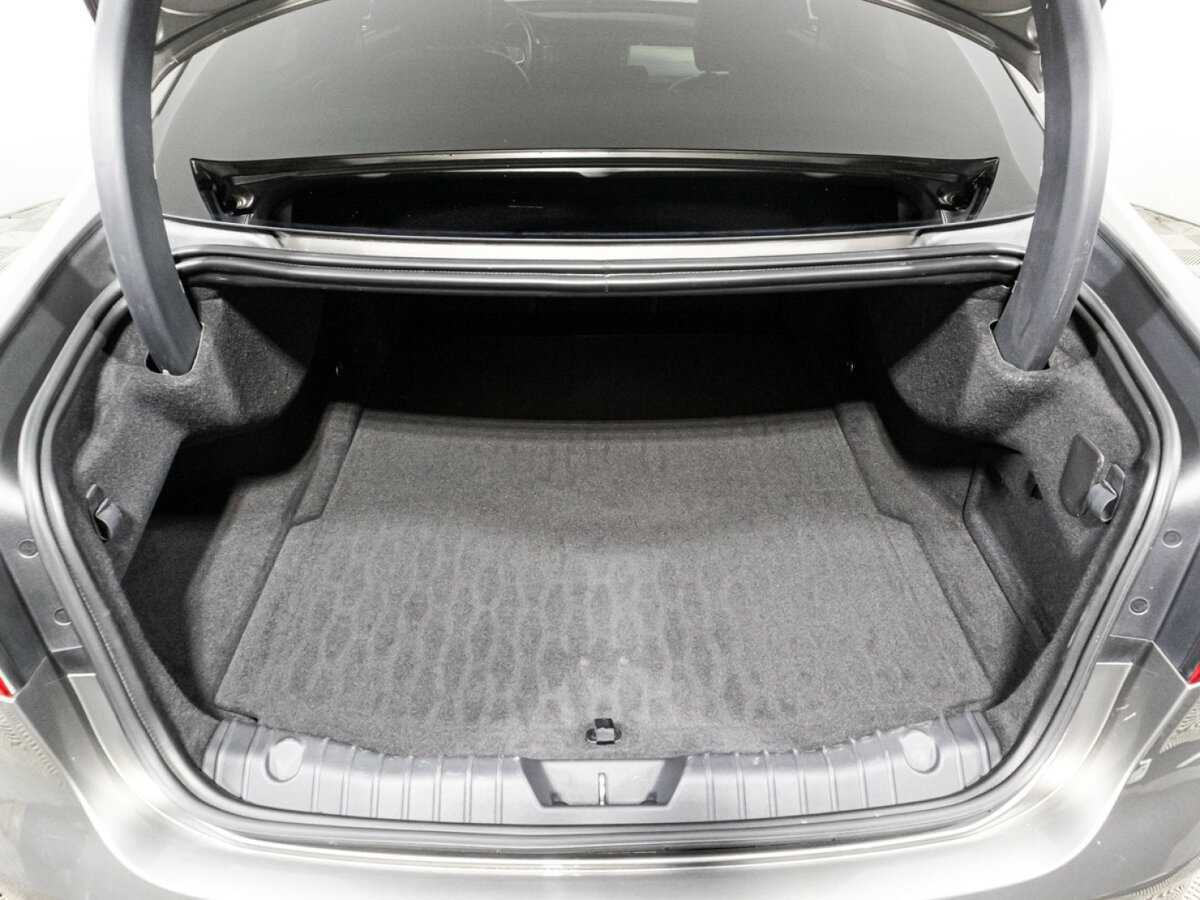 Купить Jaguar XF с пробегом. Фото: #14