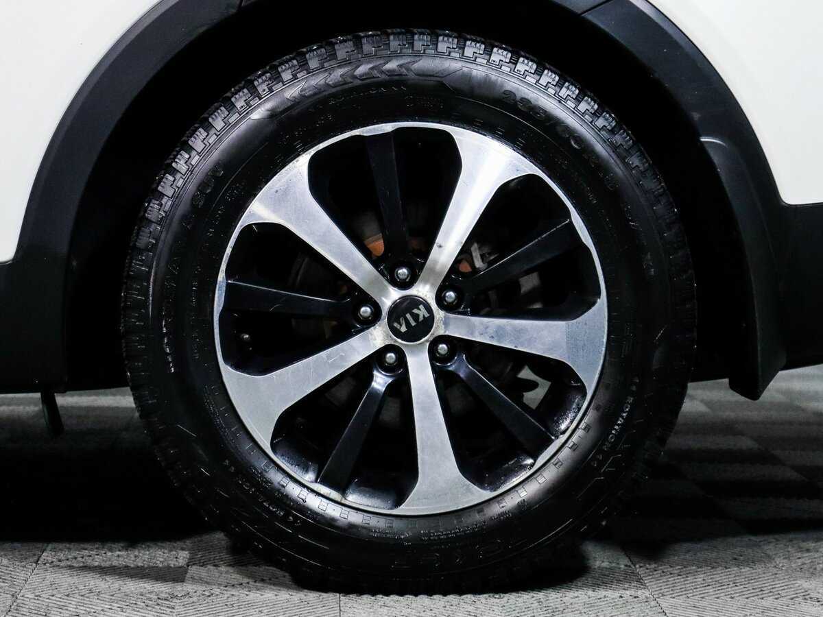 Купить Kia Sorento с пробегом. Фото: #11