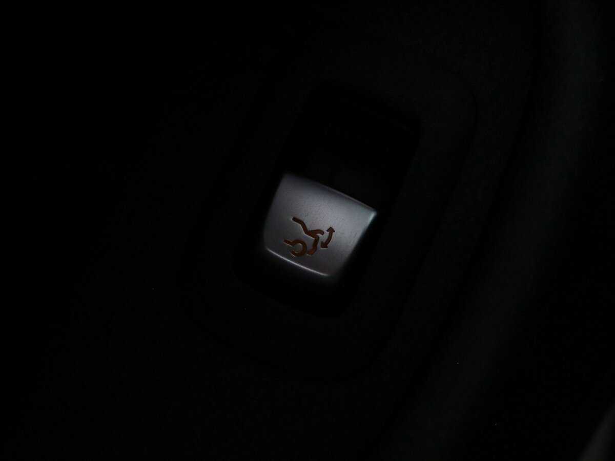 Купить Mercedes-Benz C-Класс с пробегом. Фото: #16