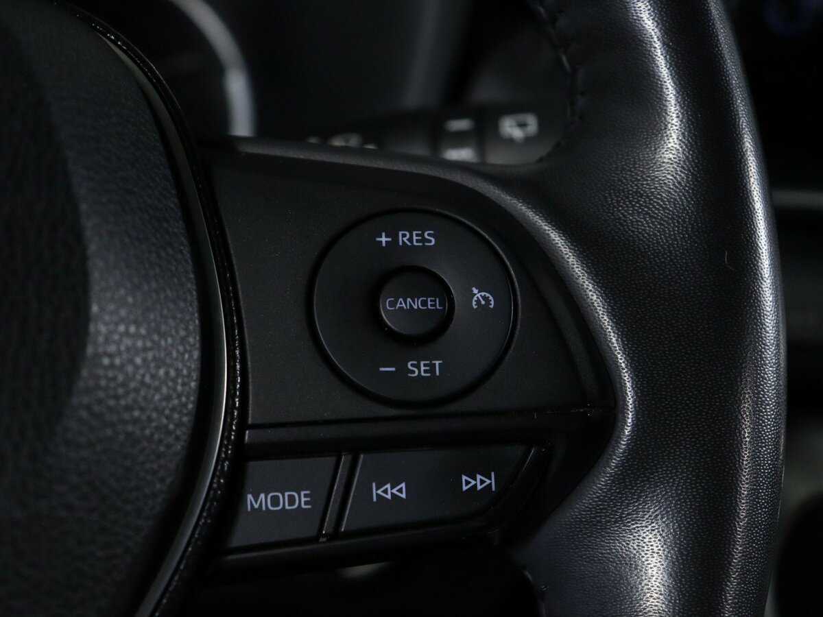 Купить Toyota RAV4 с пробегом. Фото: #16