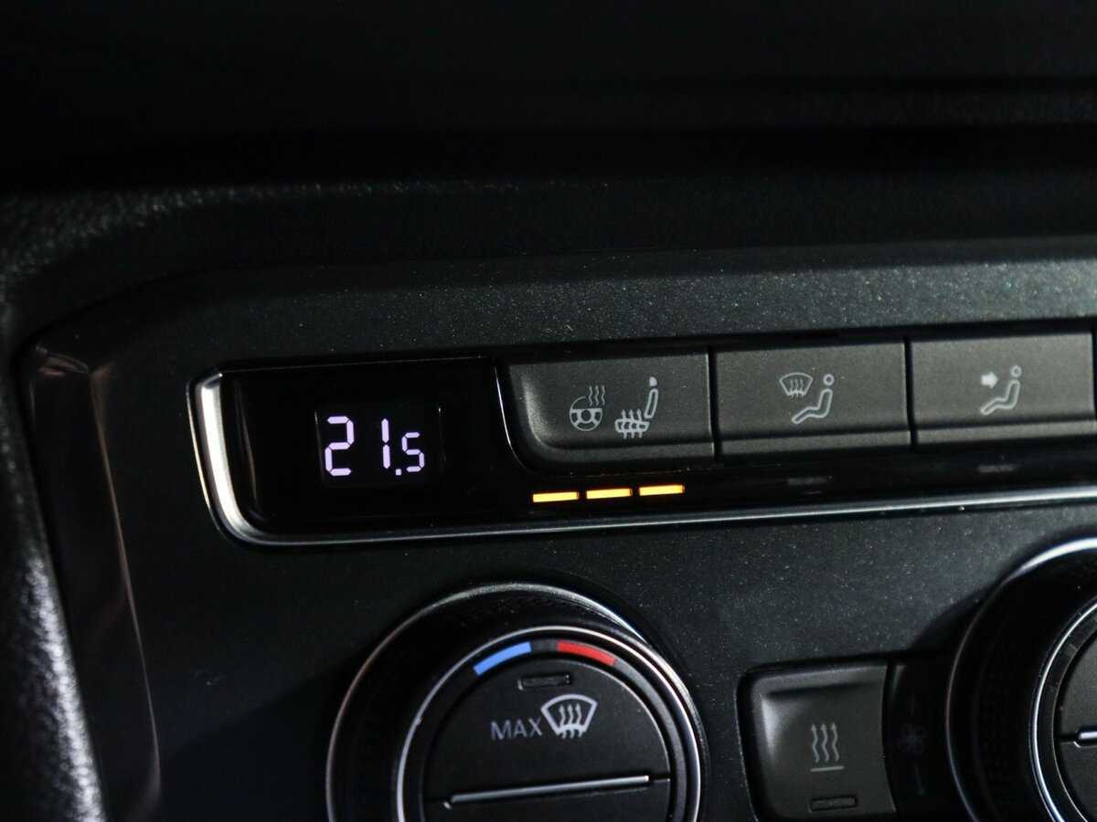 Купить Volkswagen Tiguan с пробегом. Фото: #19