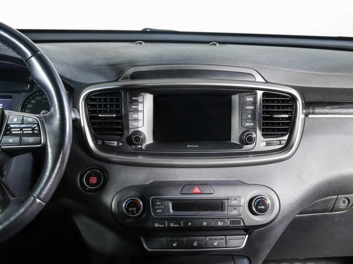 Купить Kia Sorento с пробегом. Фото: #7