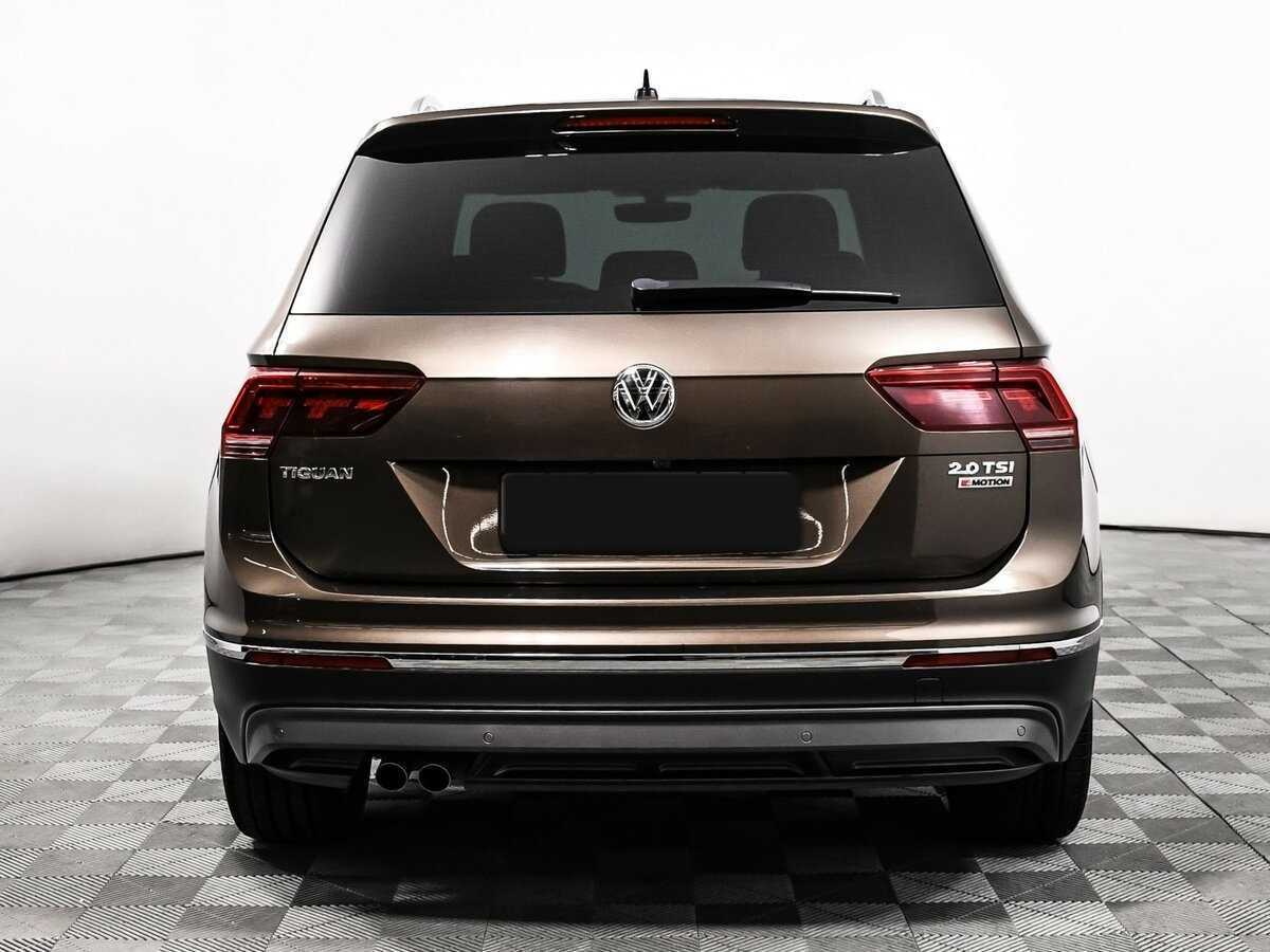 Купить Volkswagen Tiguan с пробегом. Фото: #5