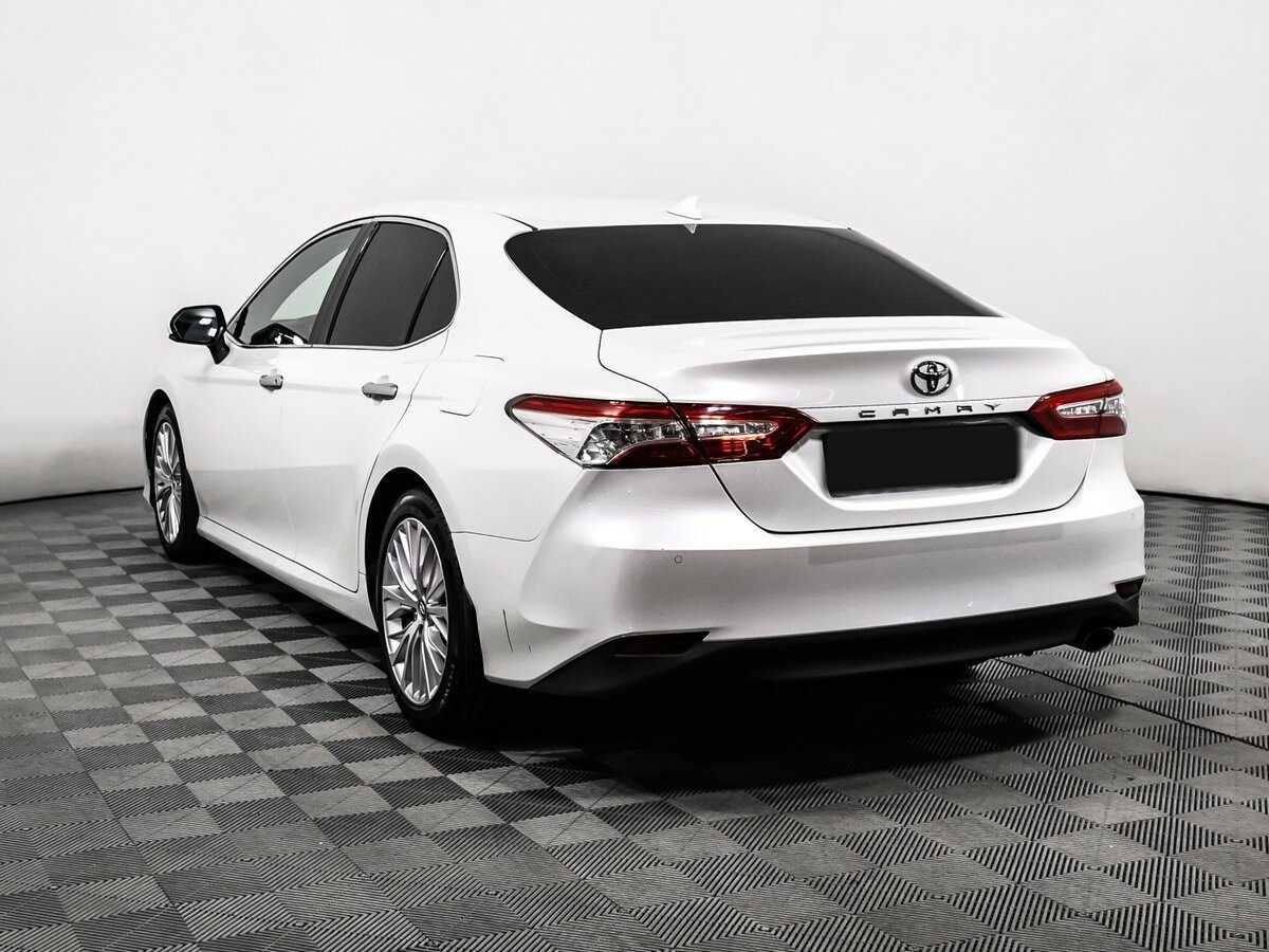 Купить Toyota Camry с пробегом. Фото: #6