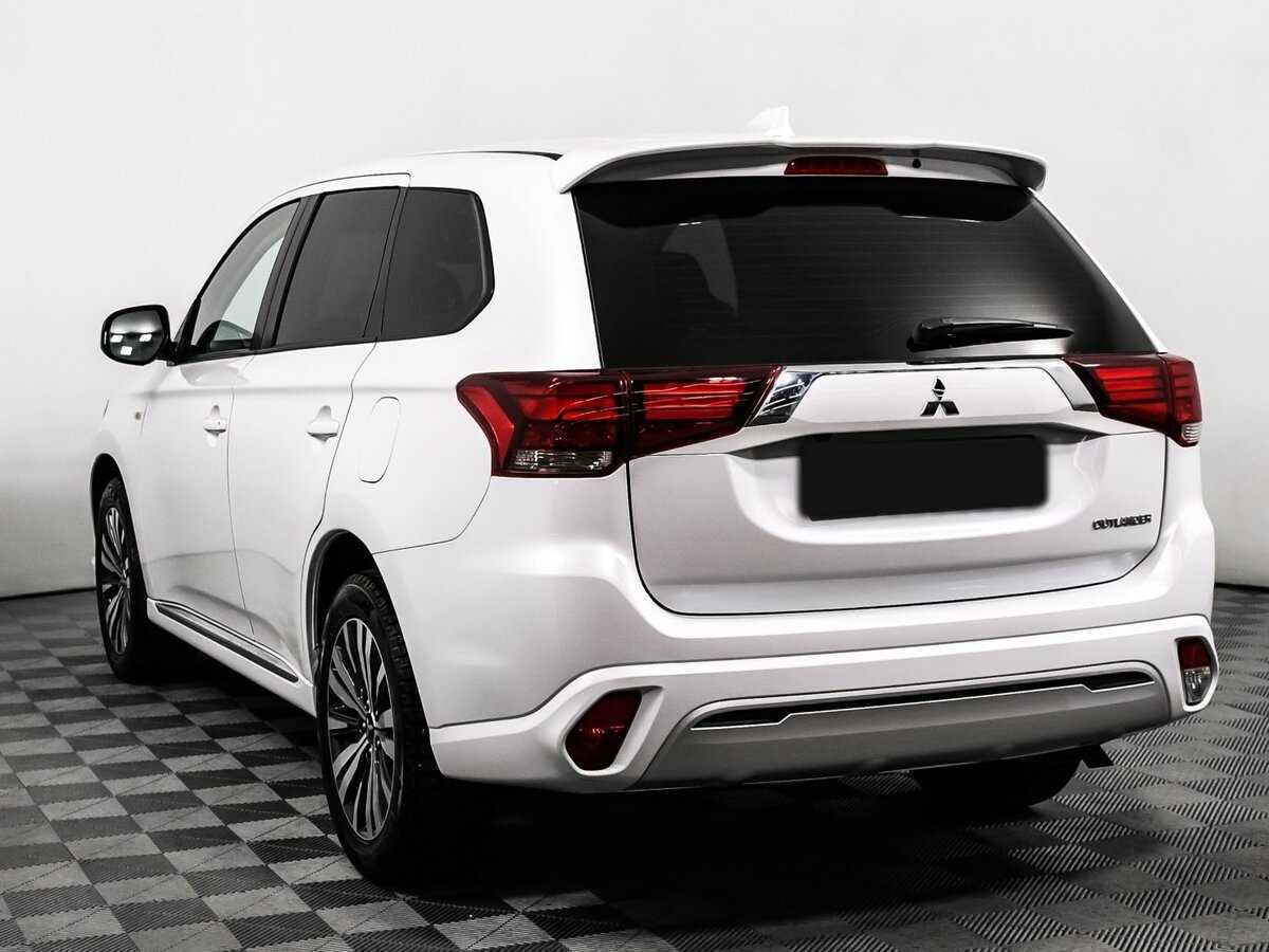 Купить Mitsubishi Outlander с пробегом. Фото: #6