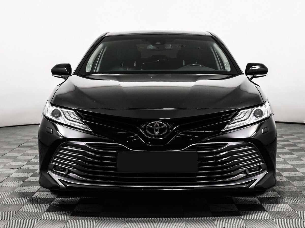 Купить Toyota Camry с пробегом. Фото: #1
