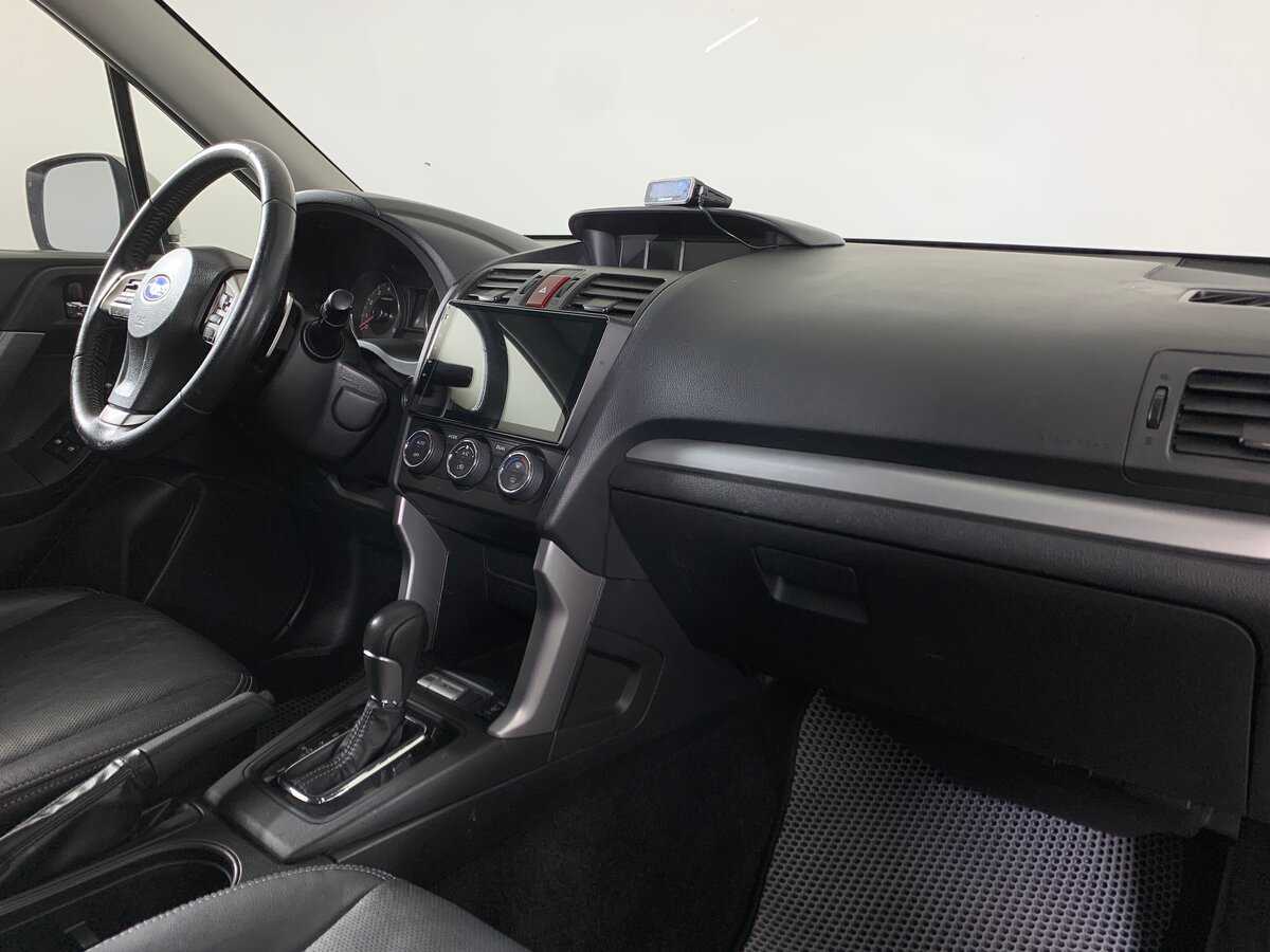 Купить Subaru Forester с пробегом. Фото: #13