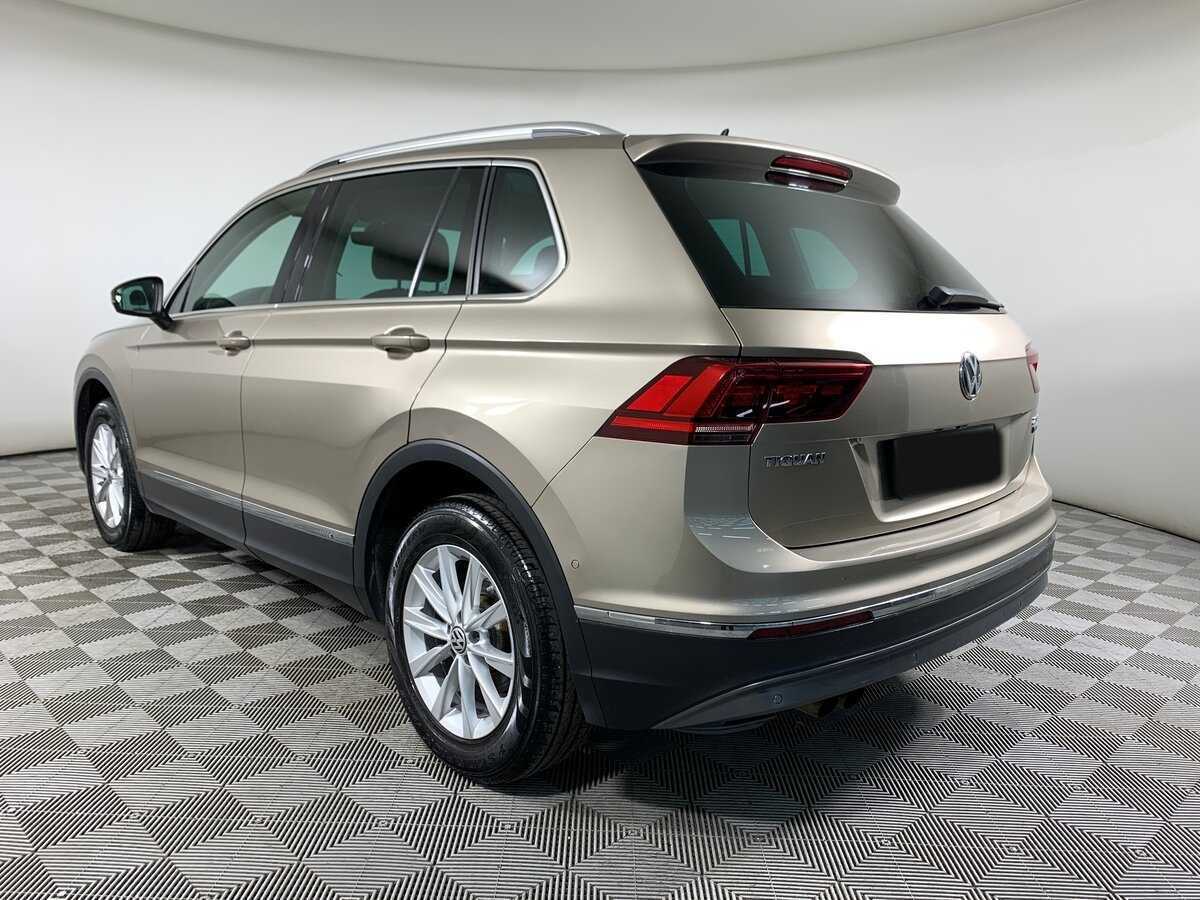 Купить Volkswagen Tiguan с пробегом. Фото: #6
