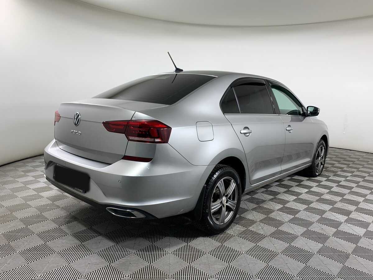 Купить Volkswagen Polo с пробегом. Фото: #4