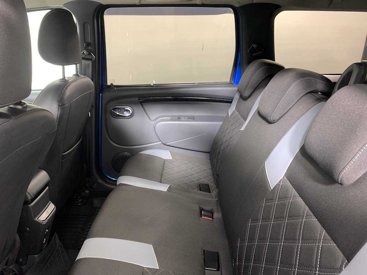 Купить Lada (ВАЗ) Largus с пробегом. Фото: #18