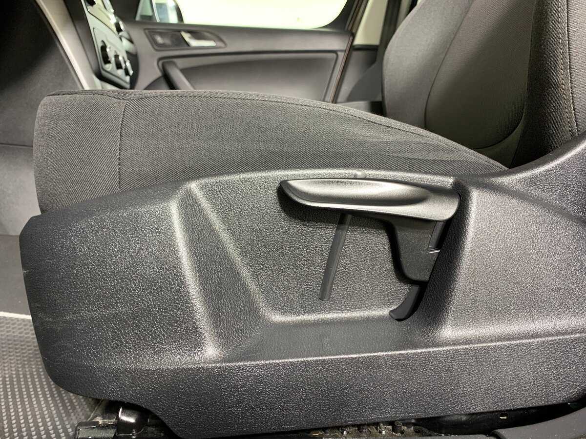 Купить Skoda Yeti с пробегом. Фото: #16