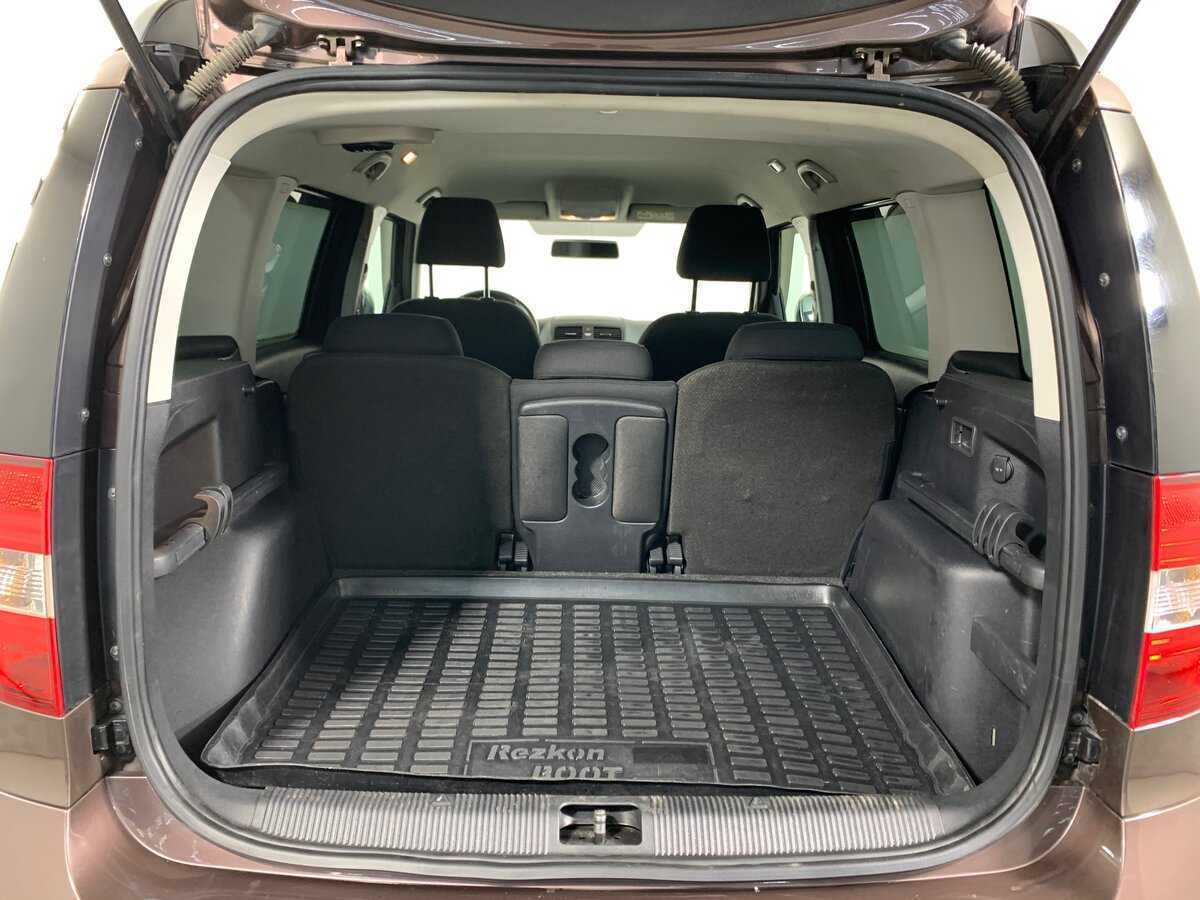 Купить Skoda Yeti с пробегом. Фото: #19