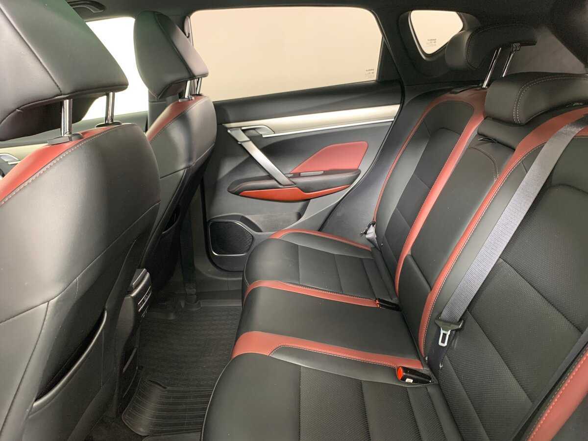 Купить Geely Coolray с пробегом. Фото: #19