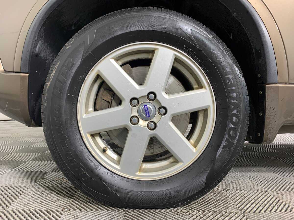 Купить Volvo XC90 с пробегом. Фото: #8