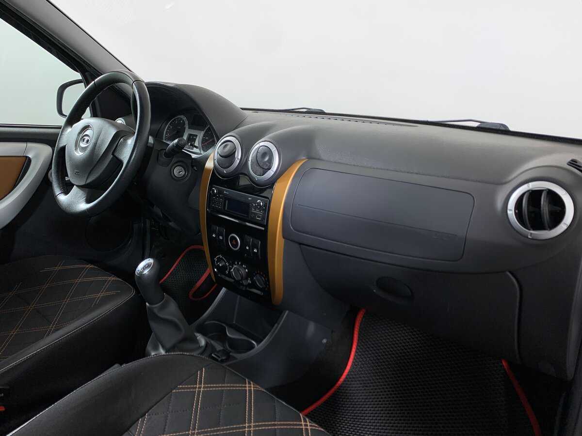 Купить Lada (ВАЗ) Largus с пробегом. Фото: #13