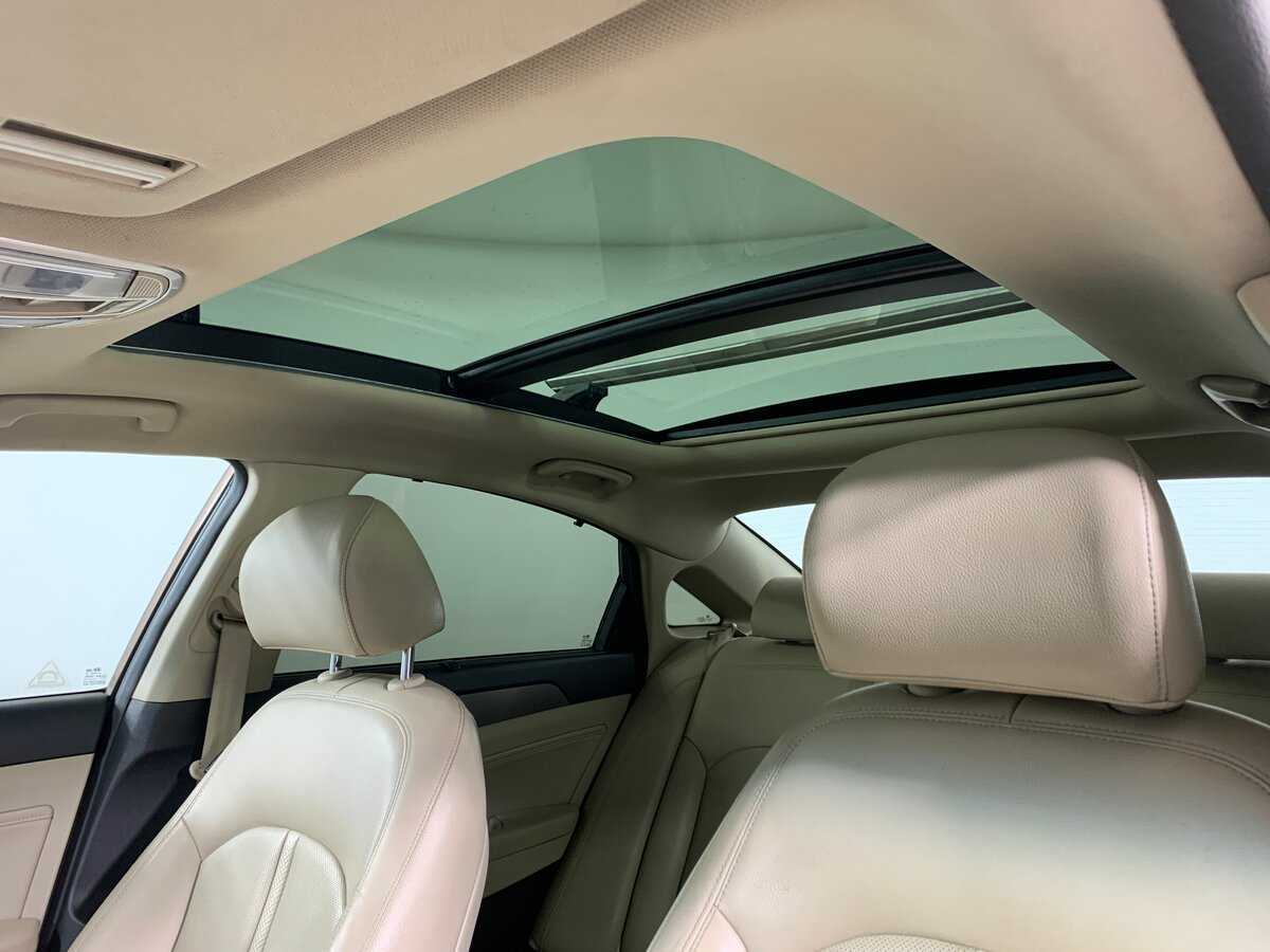 Купить Hyundai Sonata с пробегом. Фото: #18