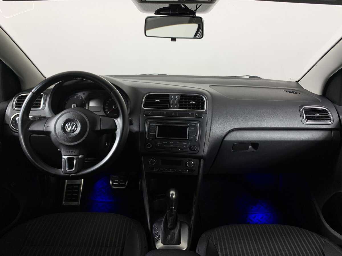 Купить Volkswagen Polo с пробегом. Фото: #11