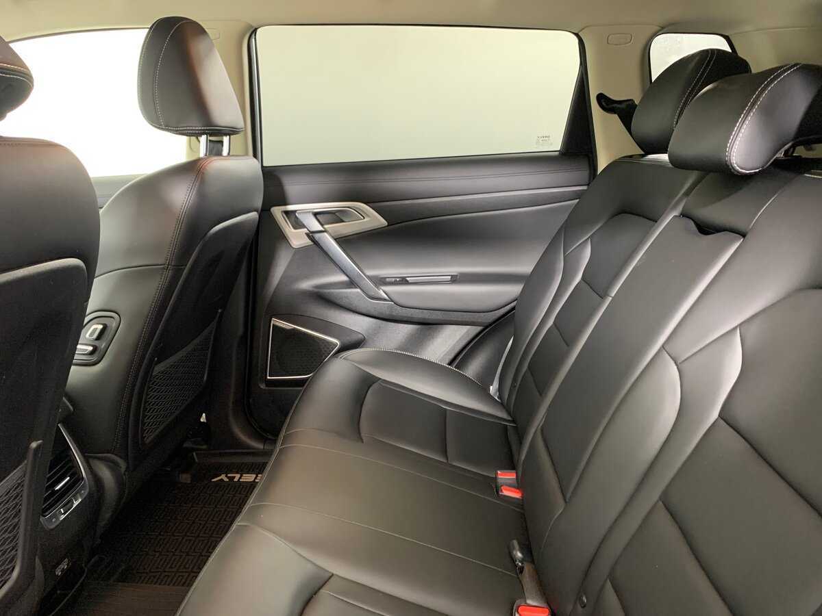 Купить Geely Atlas с пробегом. Фото: #16