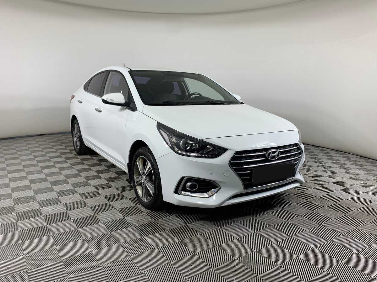 Купить Hyundai Solaris с пробегом. Фото: #2